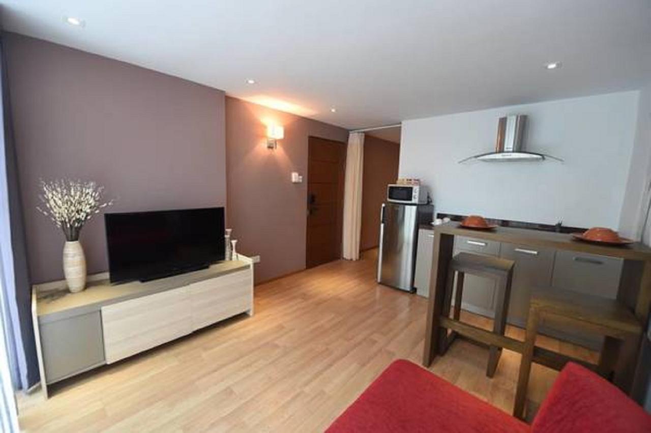 The Varsity House Inn & Serviced Apartments Rangoon Buitenkant foto